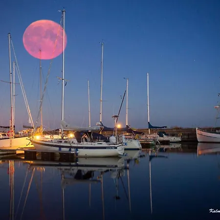 Kamp alanı Lounaranna Harbour Simisti